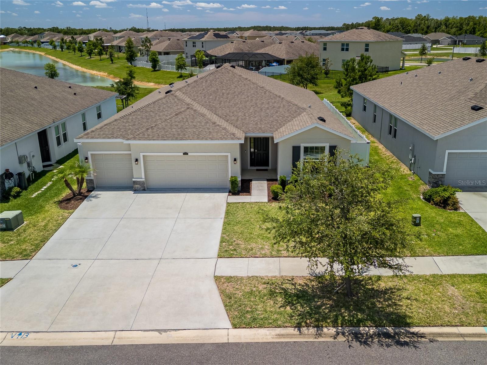 35820 IRON REDDING CT, ZEPHYRHILLS, FL — photo 12
