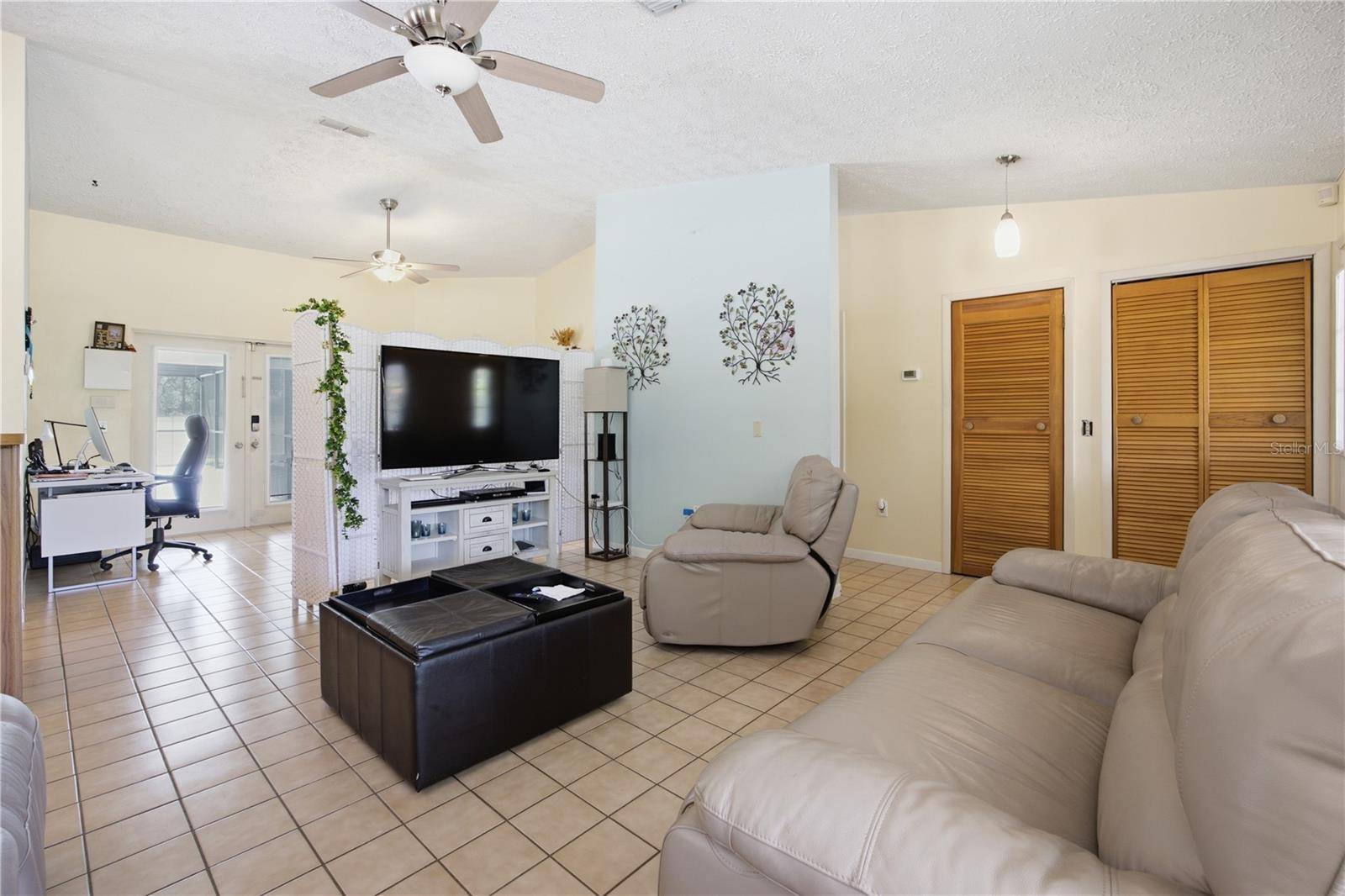 6175 S CANNA LILY AVE, HOMOSASSA, FL — photo 10