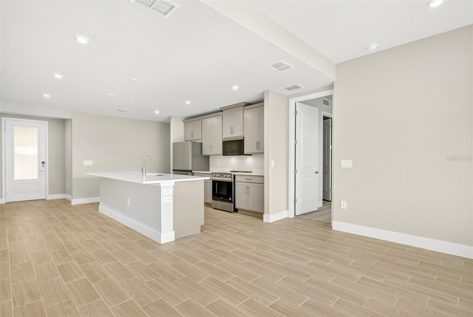 17420 MOONFLOWER DR #102, VENICE, FL — photo 7