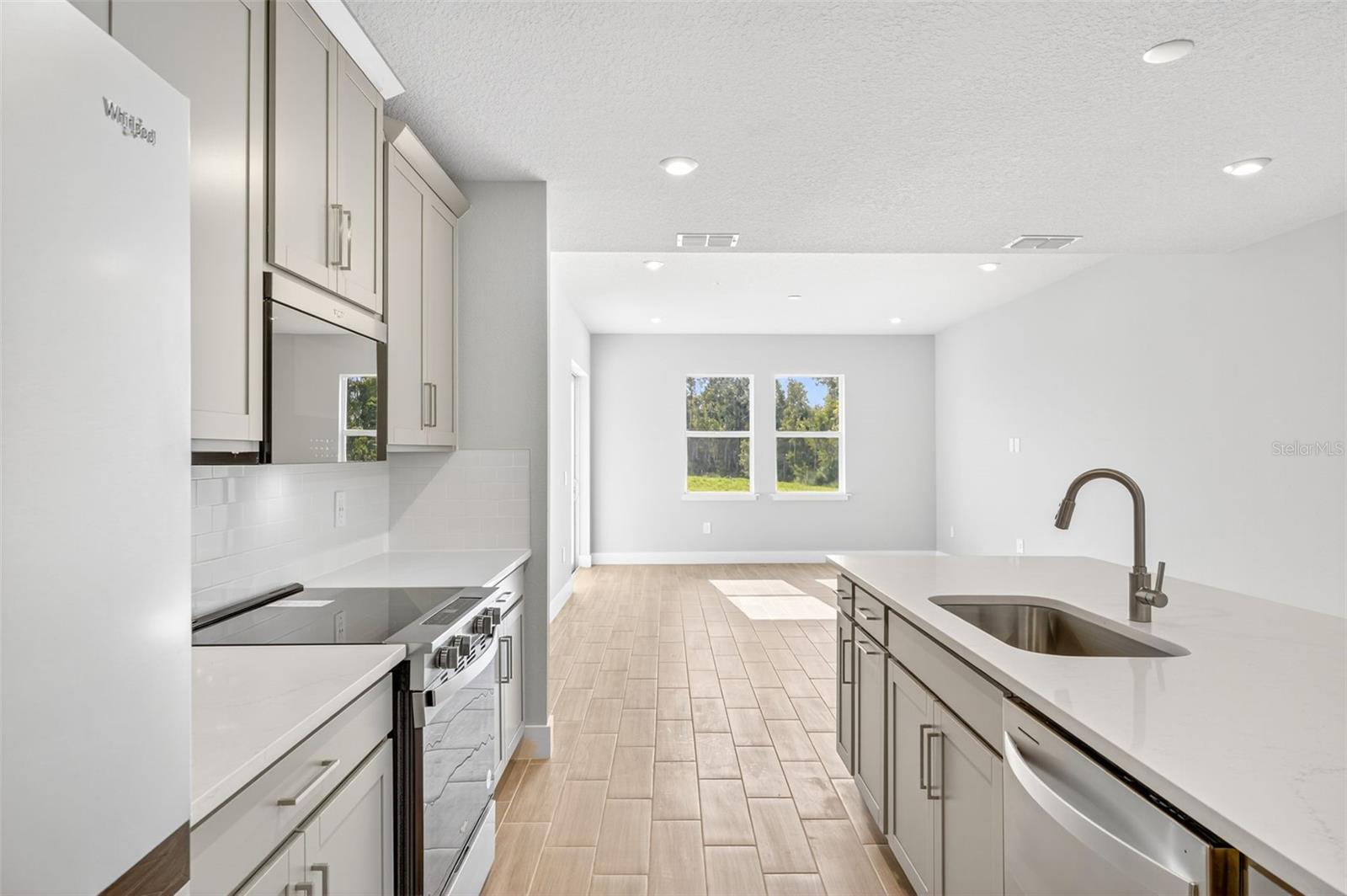17420 MOONFLOWER DR #102, VENICE, FL — photo 11
