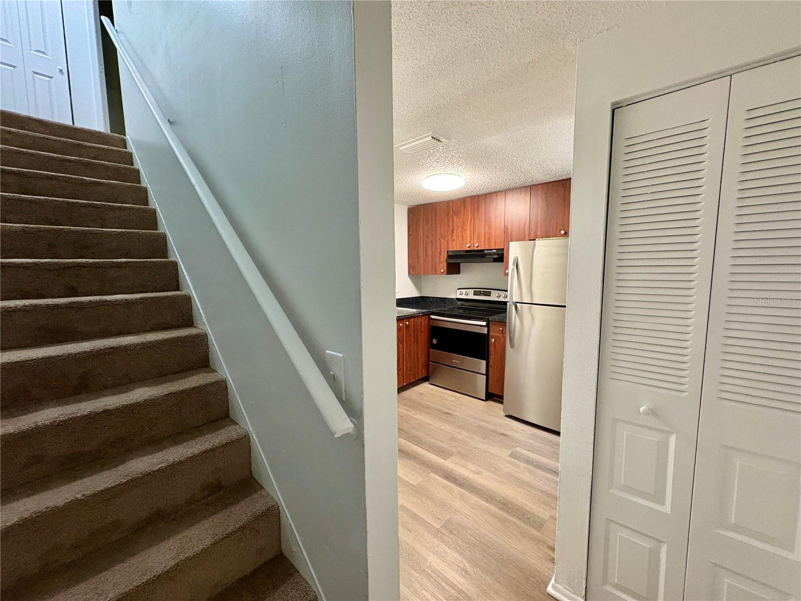 409 57TH AVENUE DR E #A, BRADENTON, FL — photo 9