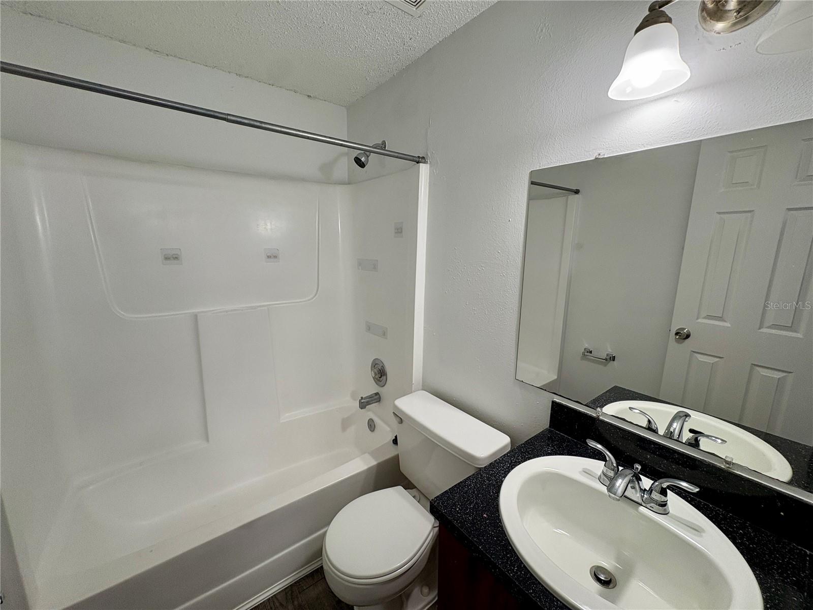 409 57TH AVENUE DR E #A, BRADENTON, FL — photo 13