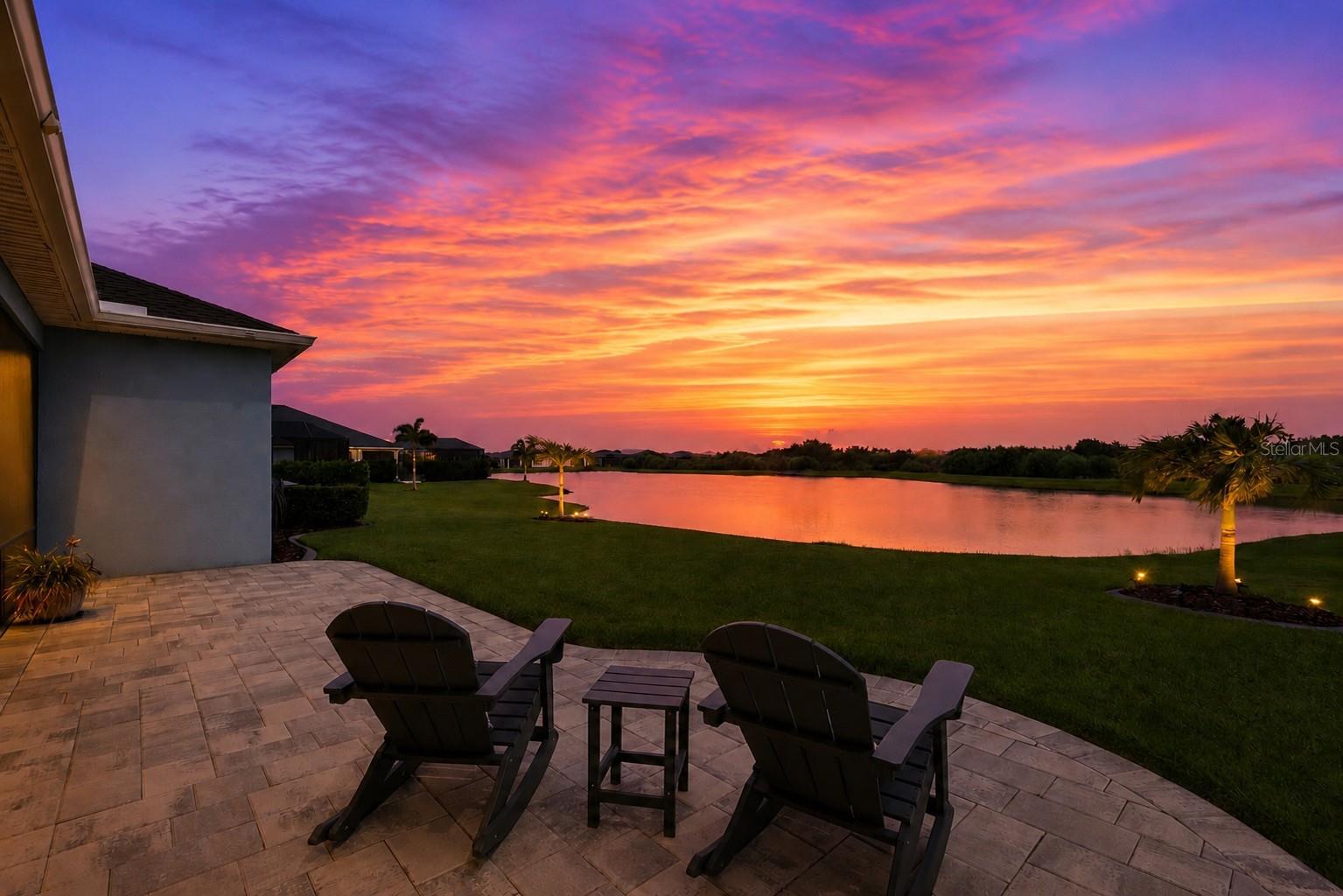 8611 MERCATOR CT, PARRISH, FL — photo 2