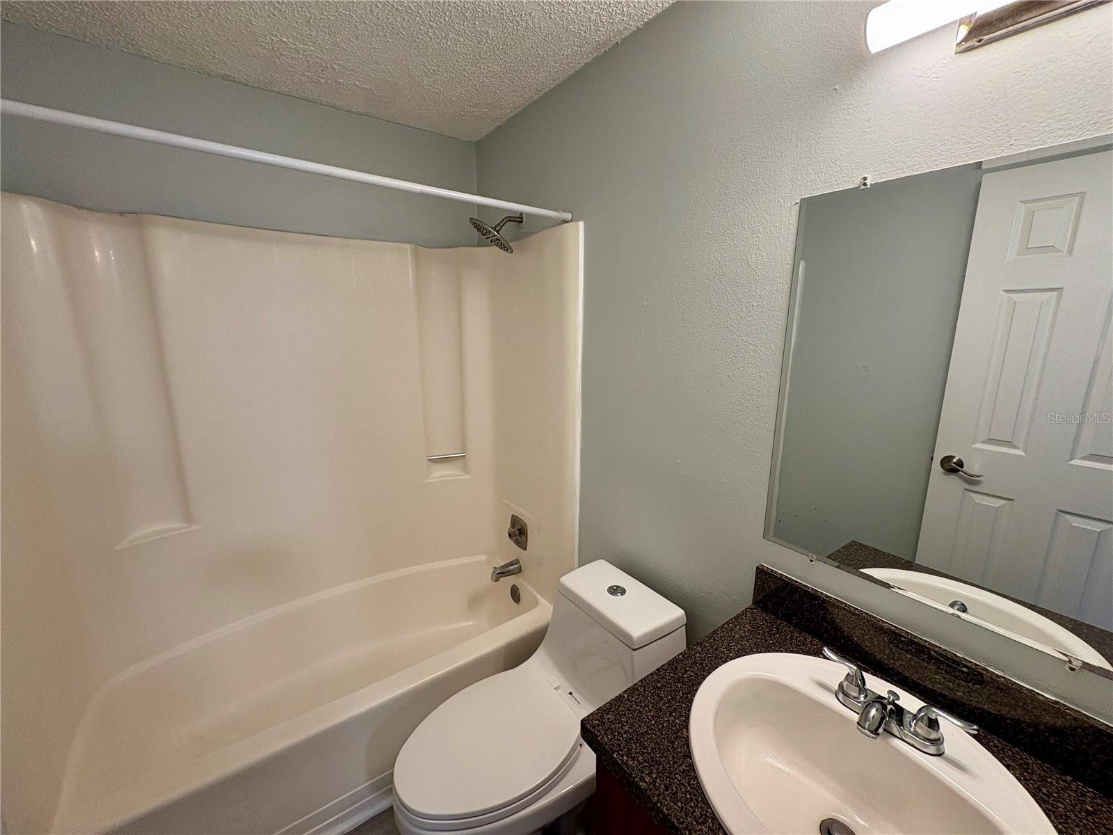 408 57TH AVENUE DR E #A, BRADENTON, FL — photo 13
