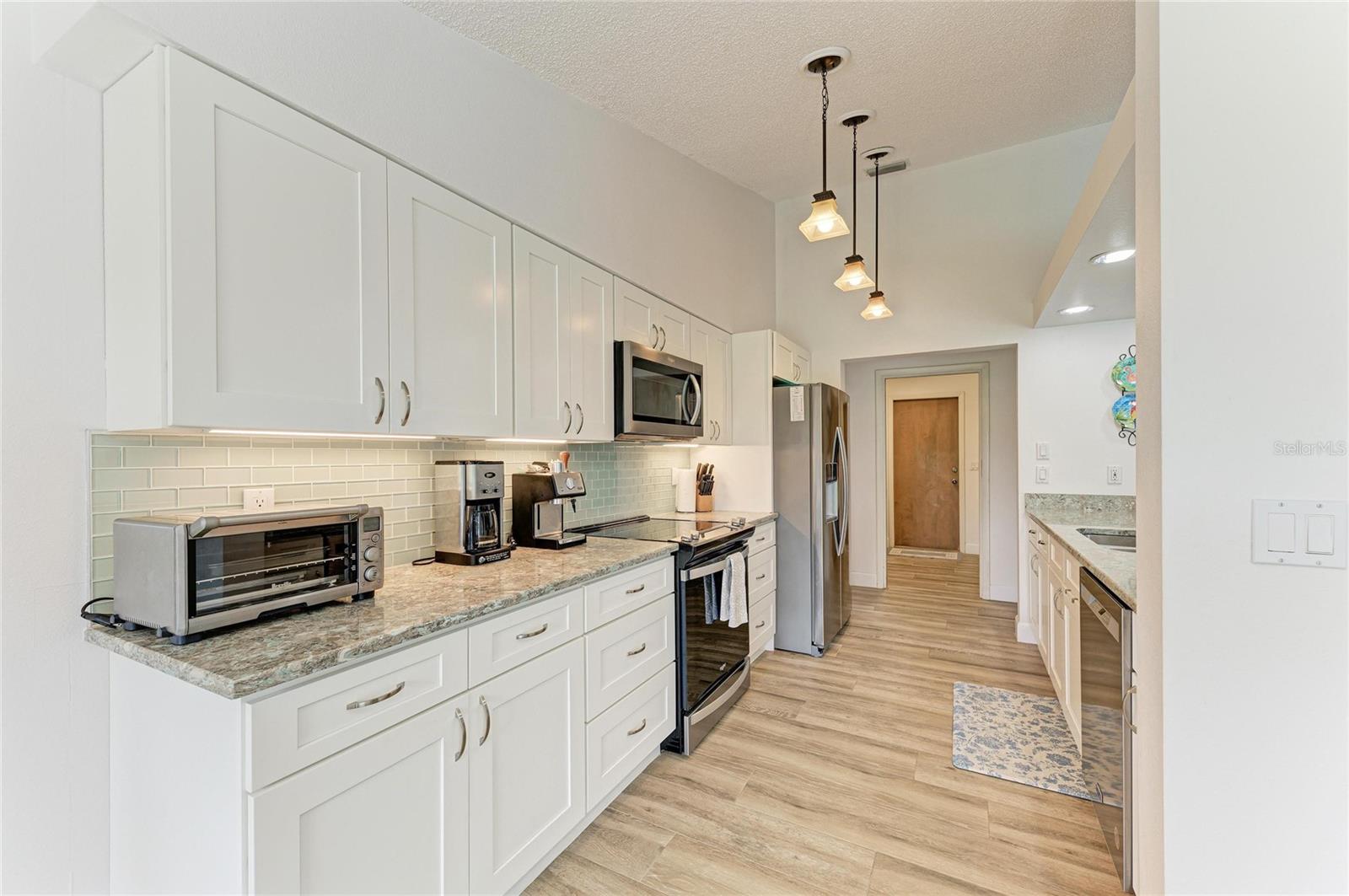 405 BAYSIDE LN, NOKOMIS, FL — photo 22