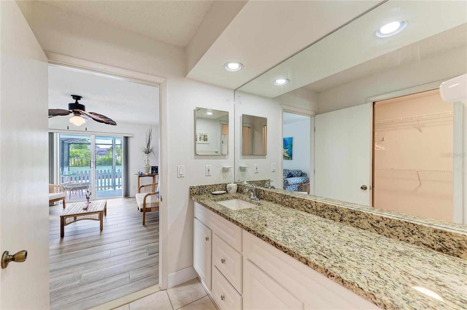405 BAYSIDE LN, NOKOMIS, FL — photo 32