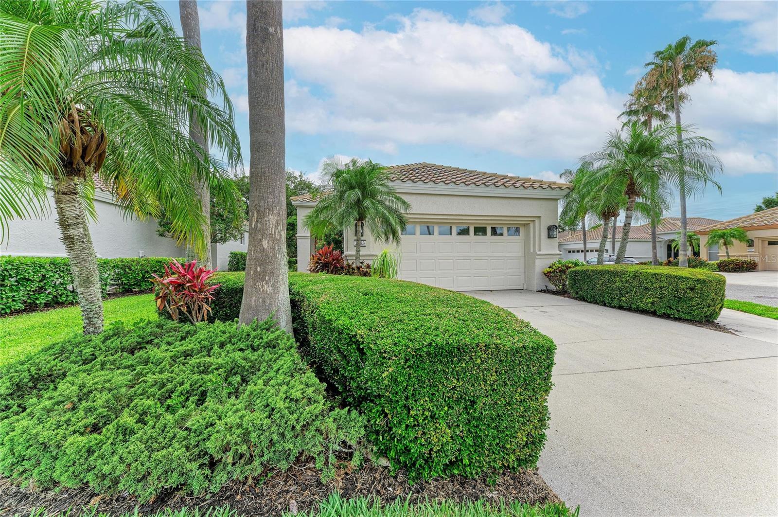 3883 ALAMANDA DR, SARASOTA, FL