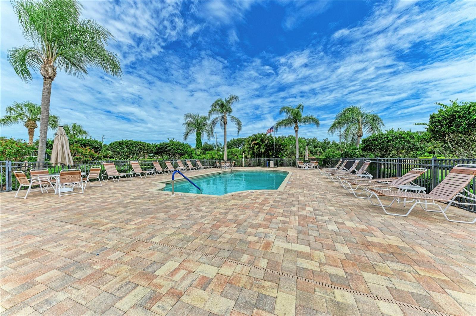 3883 ALAMANDA DR, SARASOTA, FL — photo 27