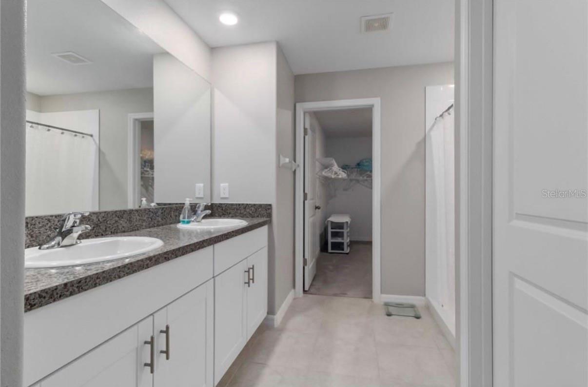 5478 GRAYS HARBOR CT, WIMAUMA, FL — photo 11