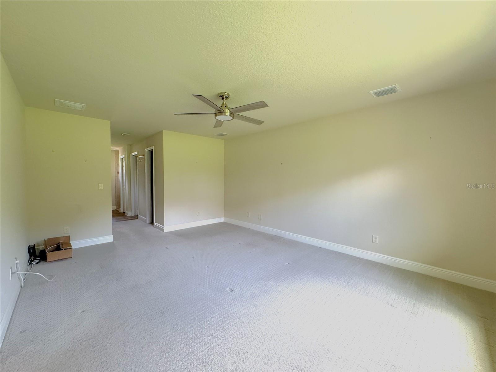 1724 E GATE DANCER CIR, INVERNESS, FL — photo 17