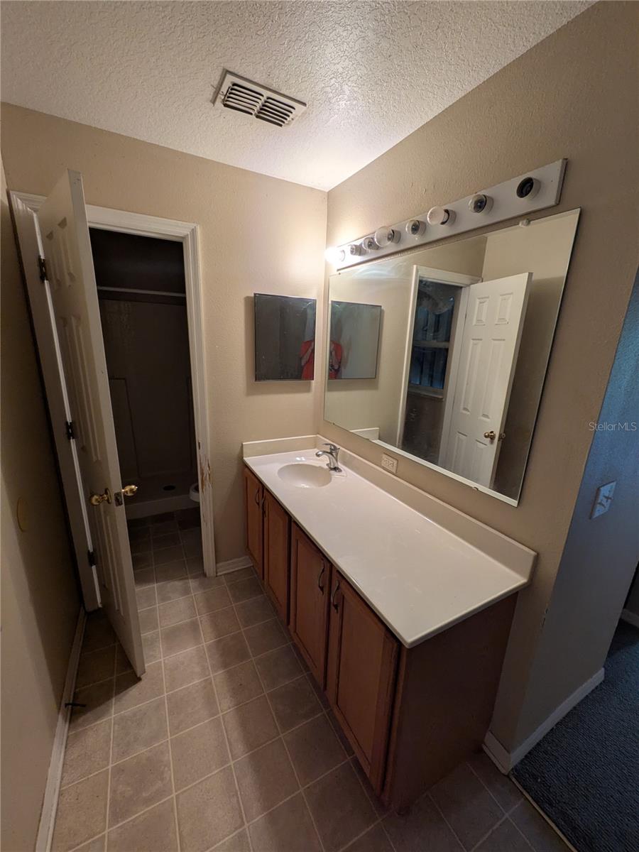 2327 YANKEE TER, NORTH PORT, FL — photo 21