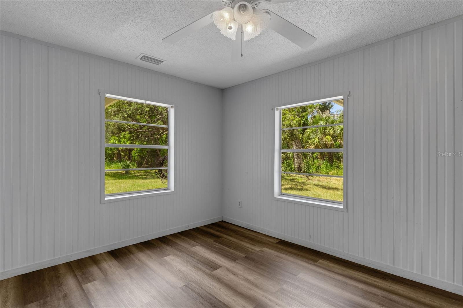 8010 BROWER DR, BRADENTON, FL — photo 28