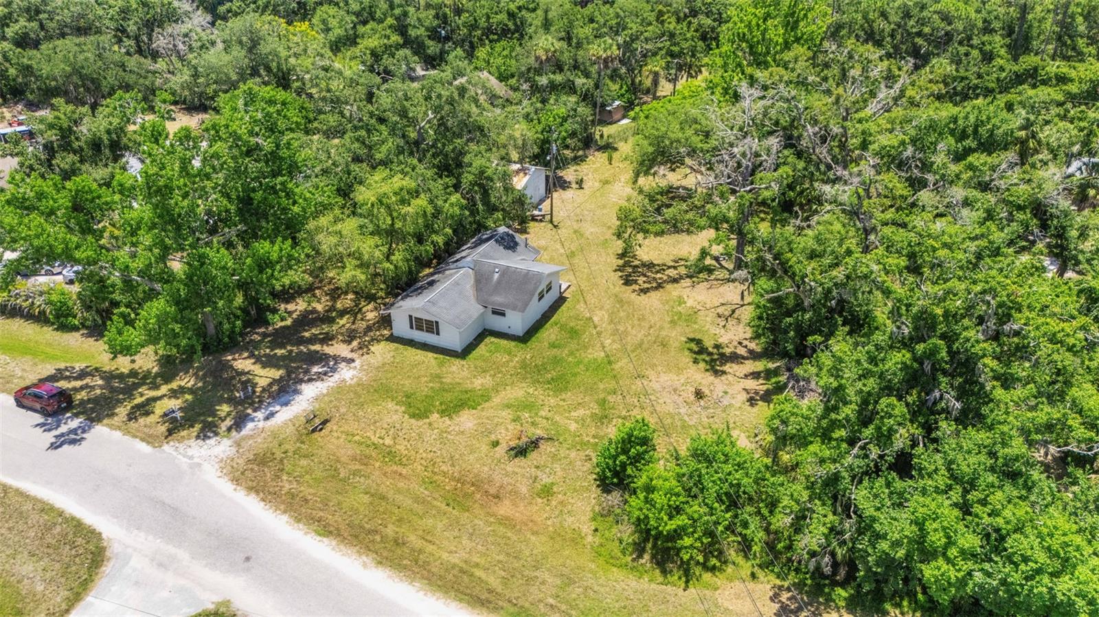8010 BROWER DR, BRADENTON, FL — photo 41