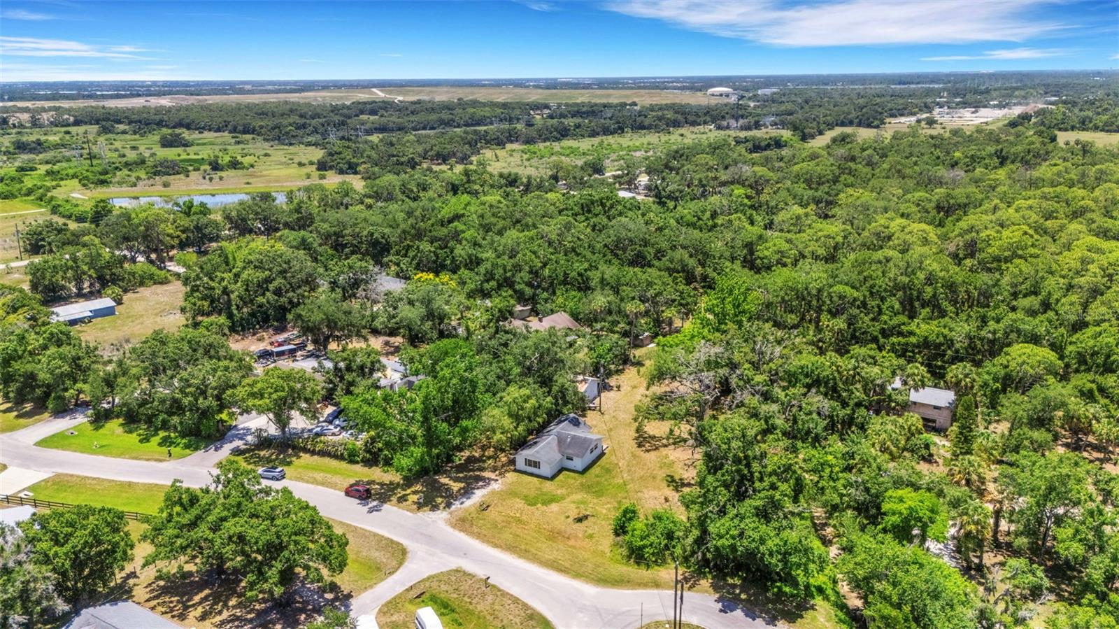 8010 BROWER DR, BRADENTON, FL — photo 42