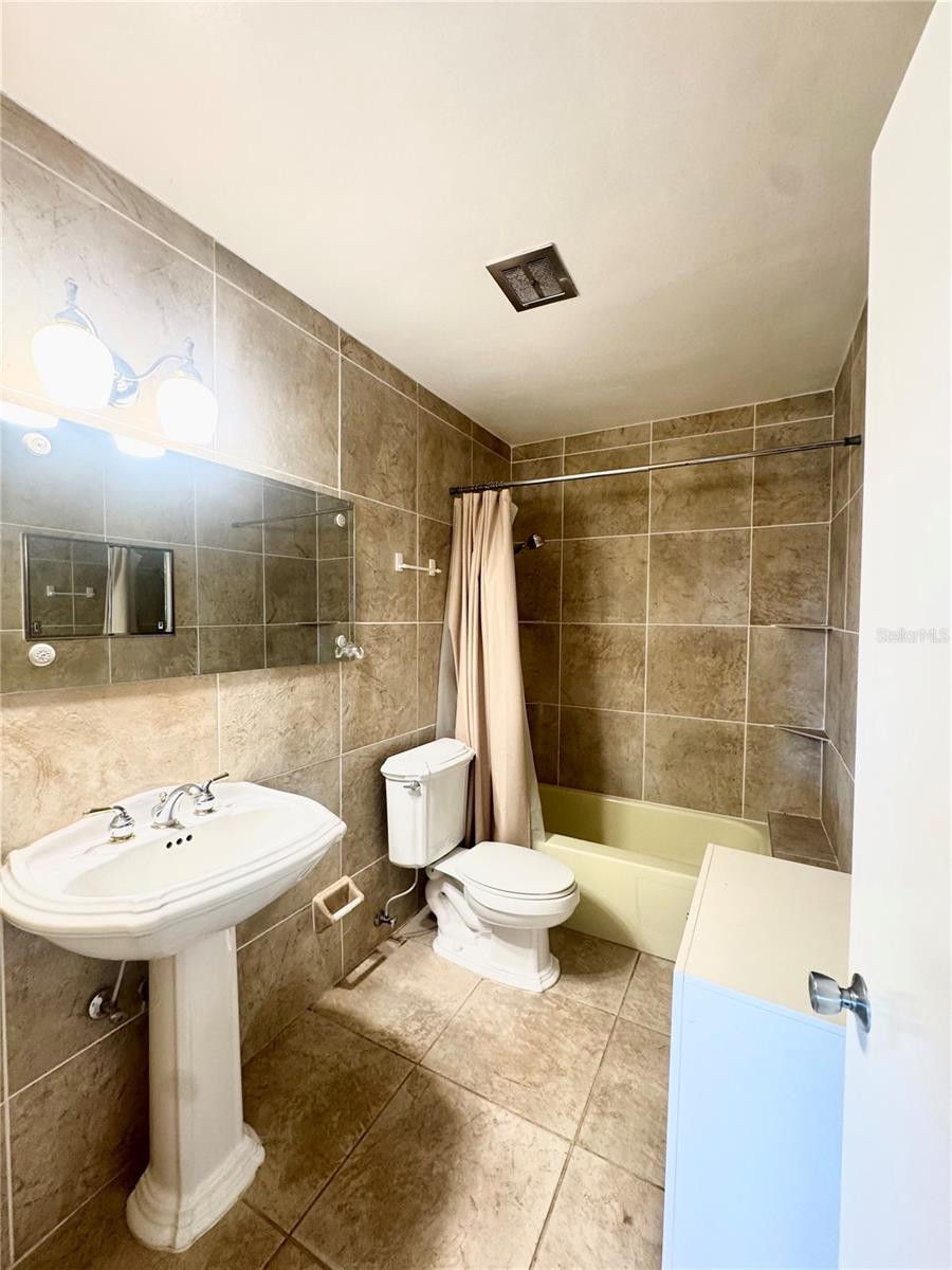 2020 WORLD PARKWAY BLVD #54, CLEARWATER, FL — photo 15