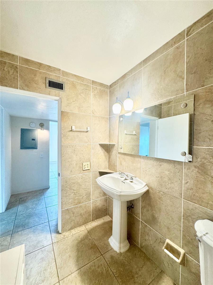 2020 WORLD PARKWAY BLVD #54, CLEARWATER, FL — photo 16