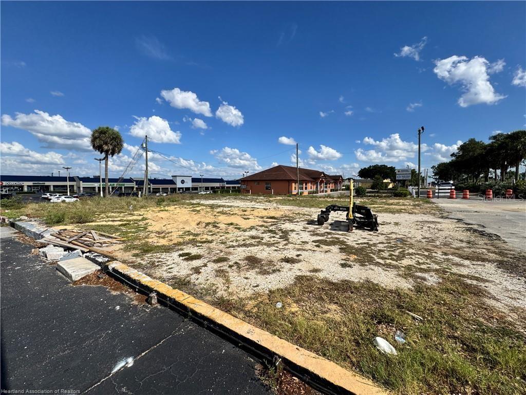 123 US 27 N, LAKE PLACID, FL — photo 7