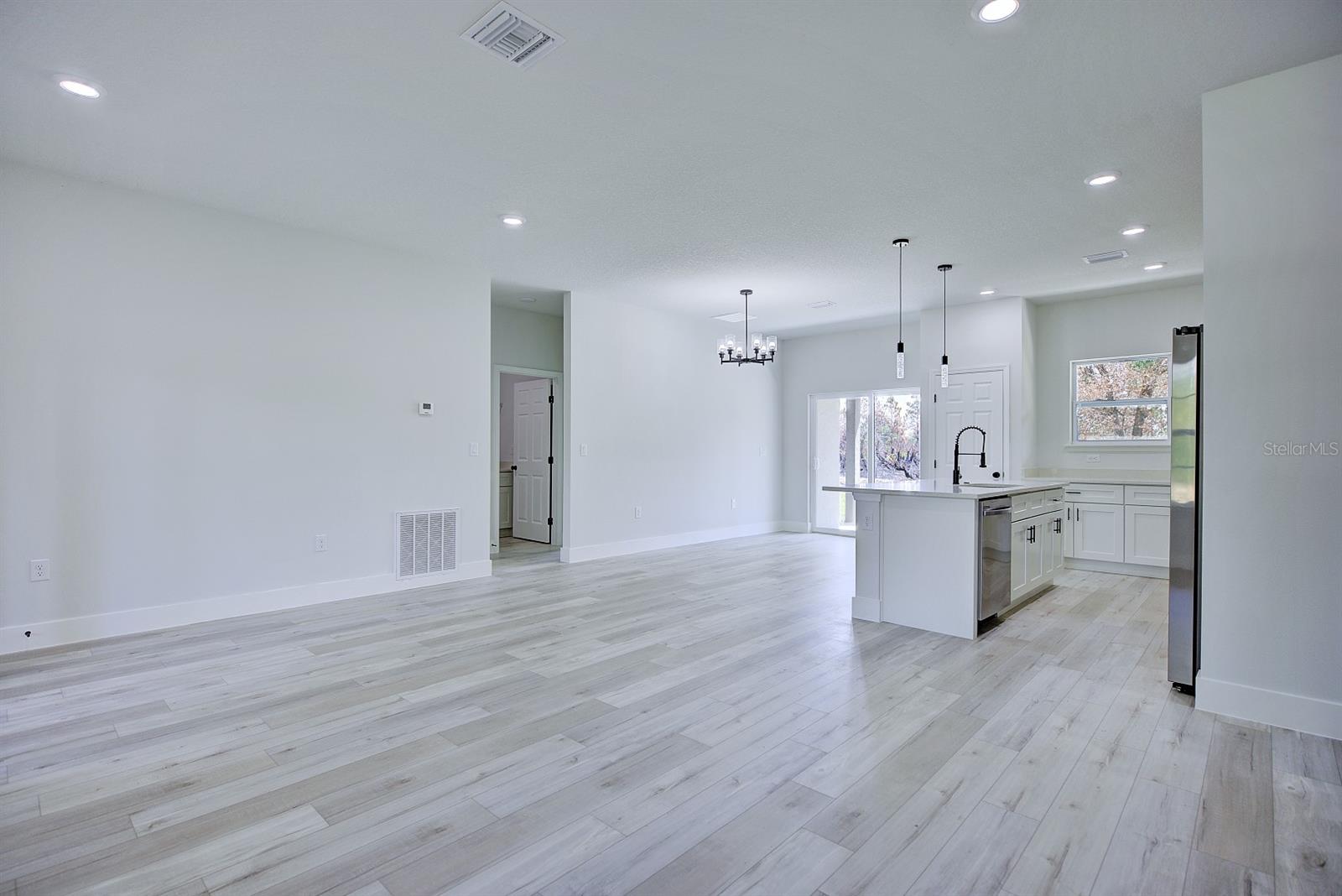 5230 SAN JUAN DR, SEBRING, FL — photo 4