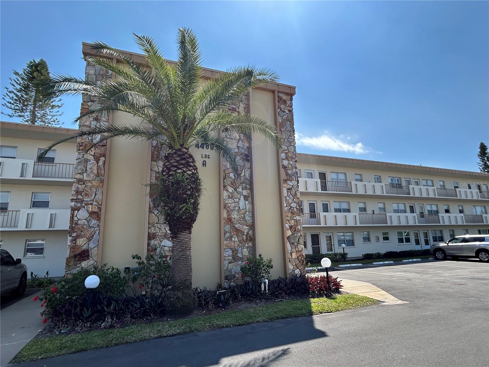 4480 IRONWOOD CIR #213A, BRADENTON, FL