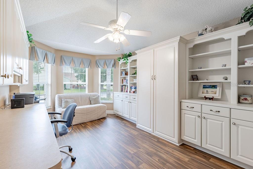 877 WINIFRED WAY, THE VILLAGES, FL — photo 19
