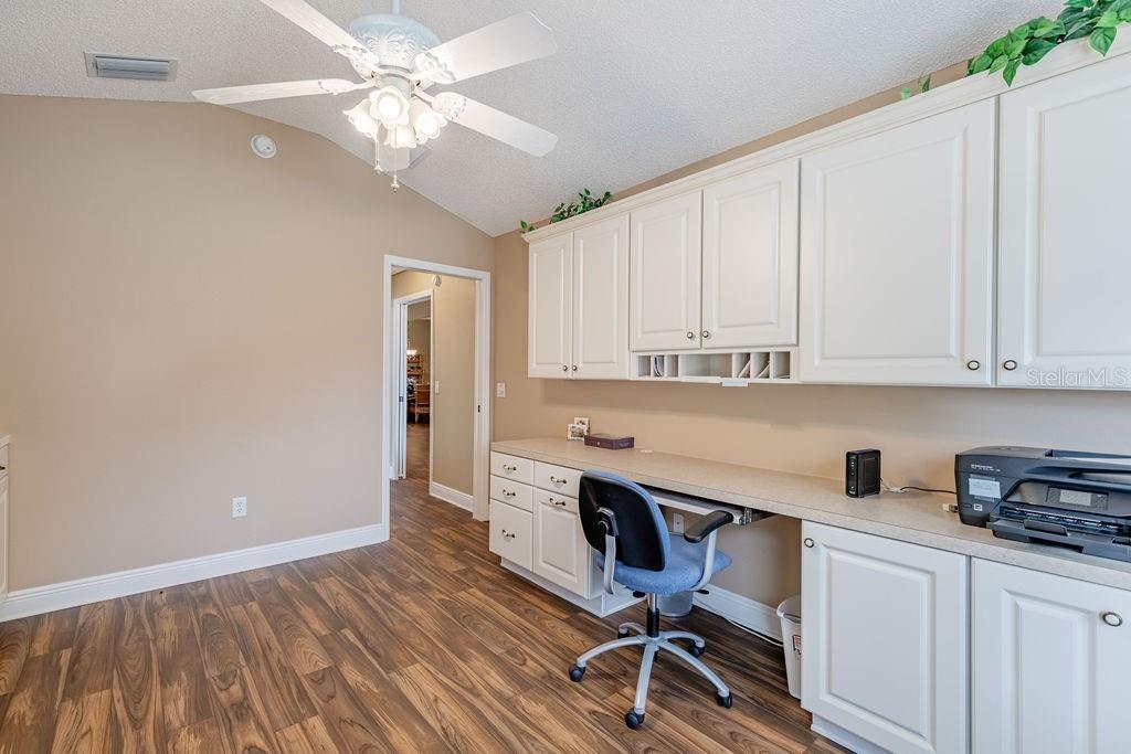 877 WINIFRED WAY, THE VILLAGES, FL — photo 20
