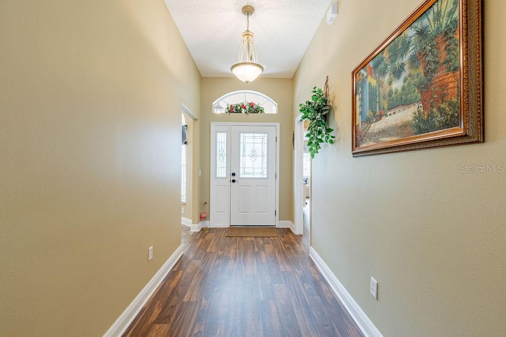 877 WINIFRED WAY, THE VILLAGES, FL — photo 23
