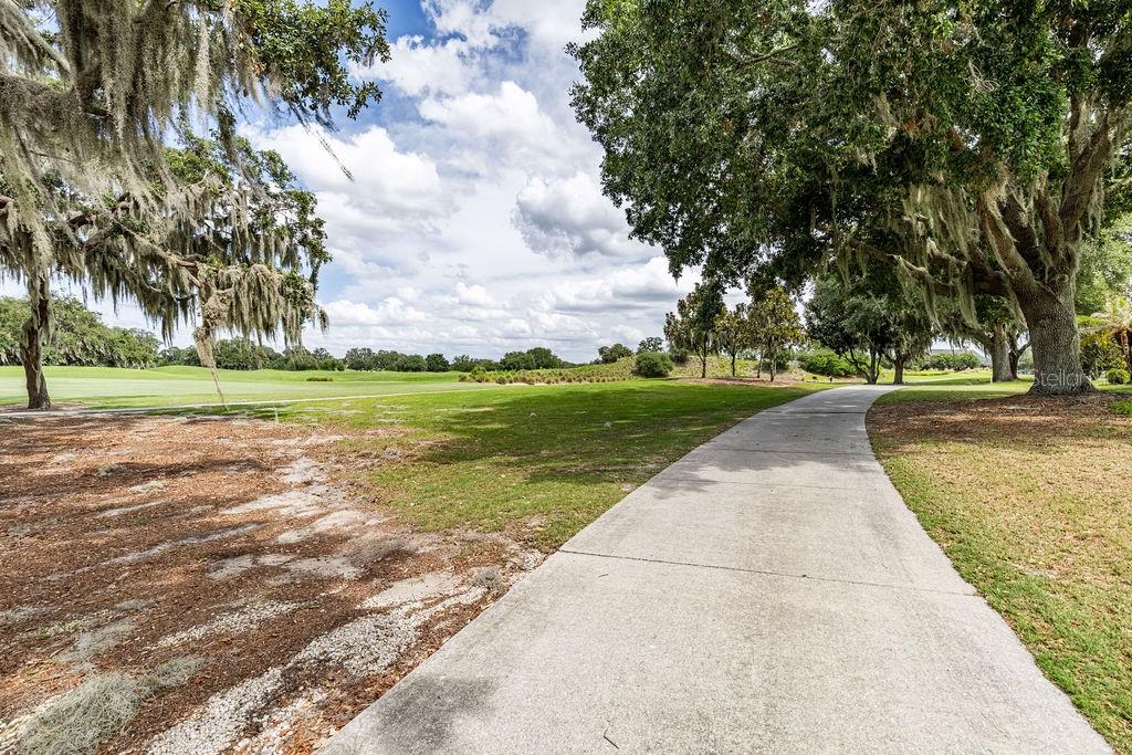 877 WINIFRED WAY, THE VILLAGES, FL — photo 30