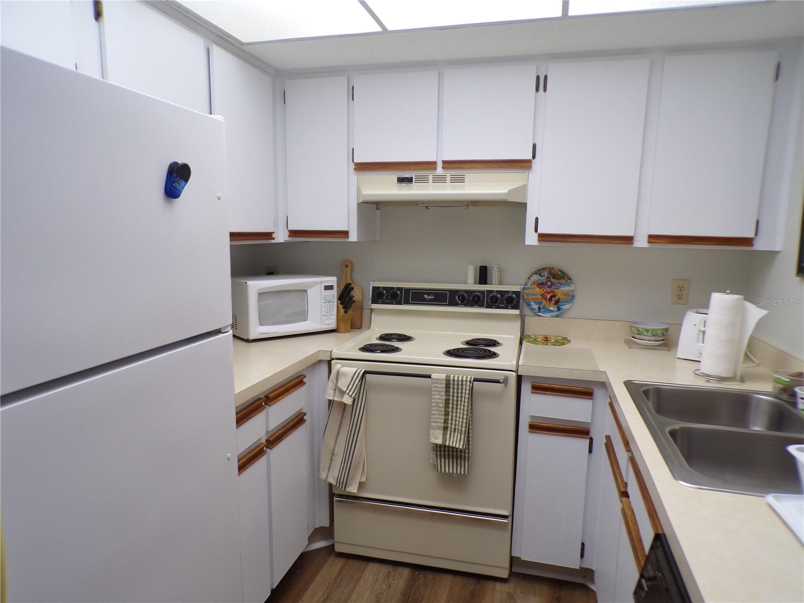 19505 QUESADA AVE #C207, PORT CHARLOTTE, FL — photo 7