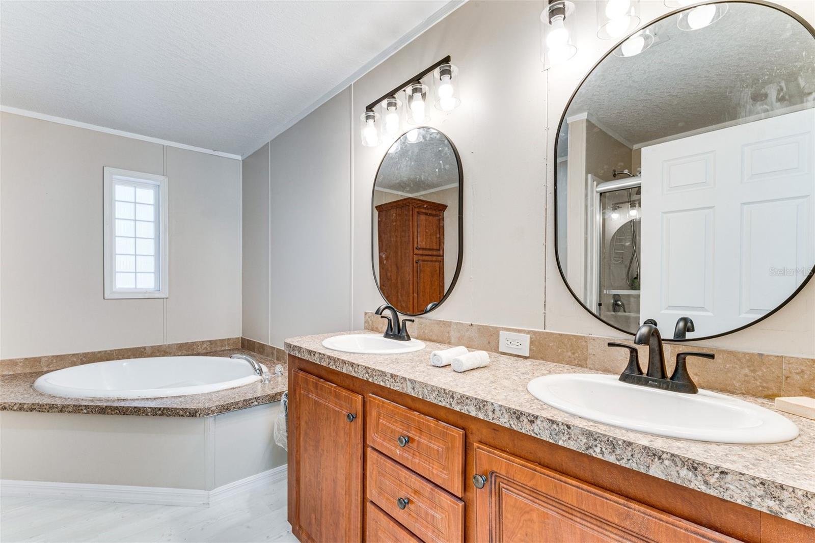8125 SHELLEY TRL, KISSIMMEE, FL — photo 12