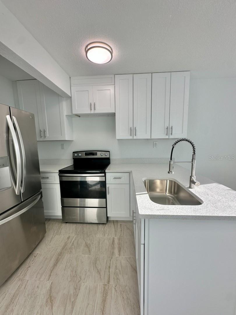 150 147TH AVE E, MADEIRA BEACH, FL — photo 10