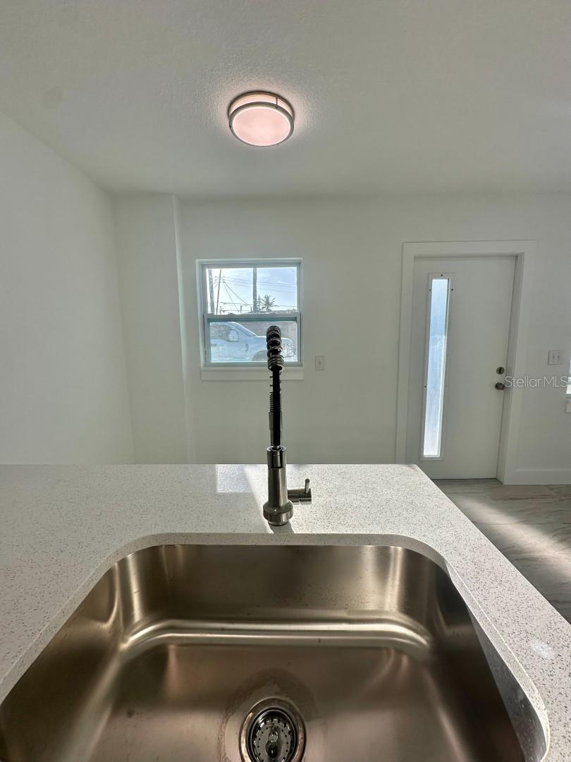 150 147TH AVE E, MADEIRA BEACH, FL — photo 12