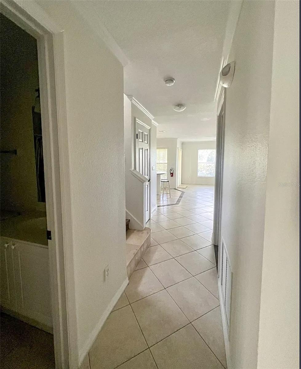 2884 CLUB CORTILE CIR, KISSIMMEE, FL — photo 10