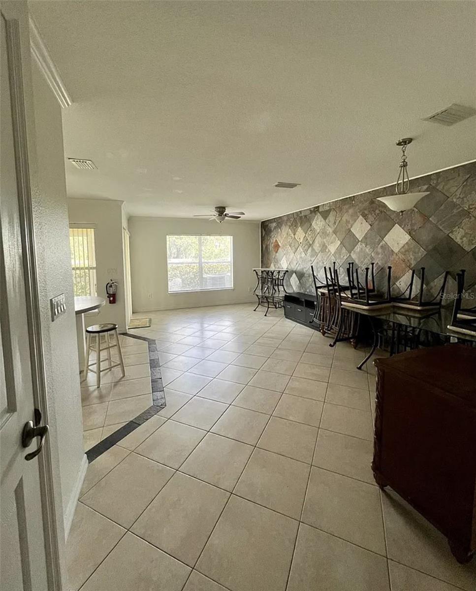 2884 CLUB CORTILE CIR, KISSIMMEE, FL — photo 15