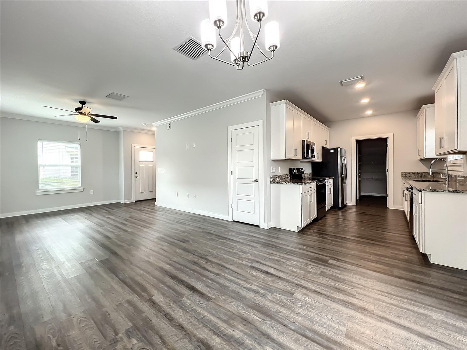3715 W WISCONSIN AVE #3, TAMPA, FL — photo 8