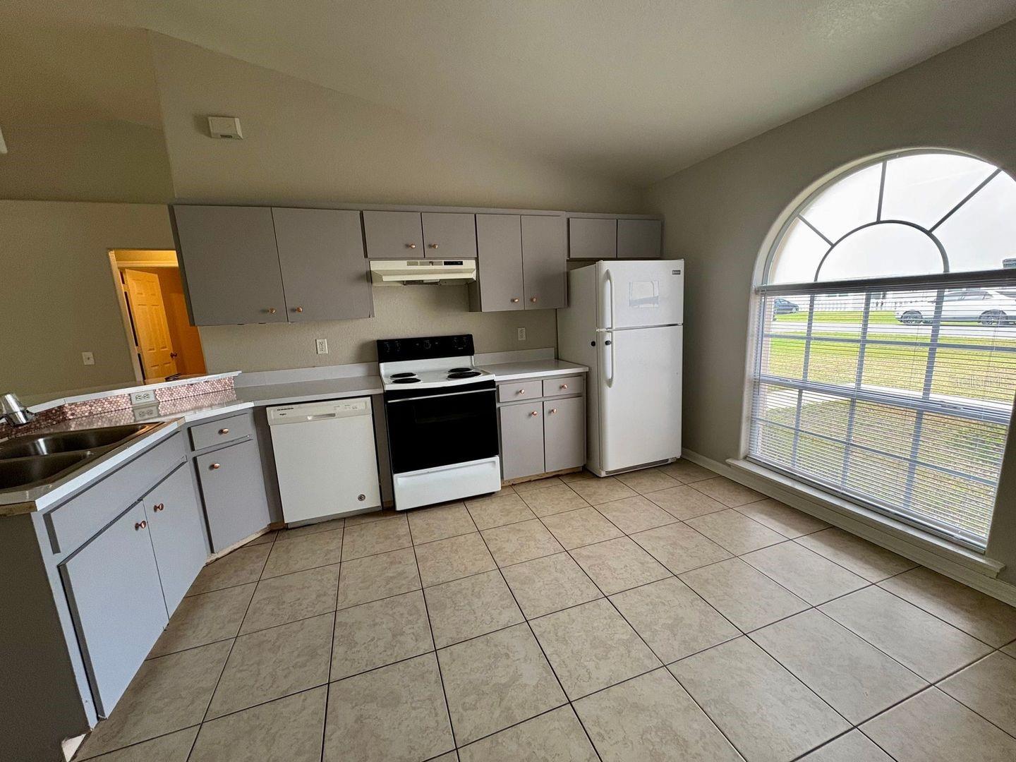 609 TAMARIN LN, POINCIANA, FL — photo 11