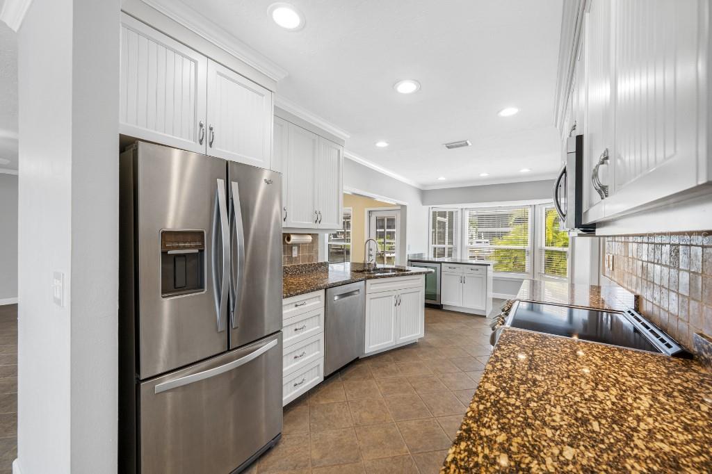 10308 SANDPIPER RD W, BRADENTON, FL — photo 5