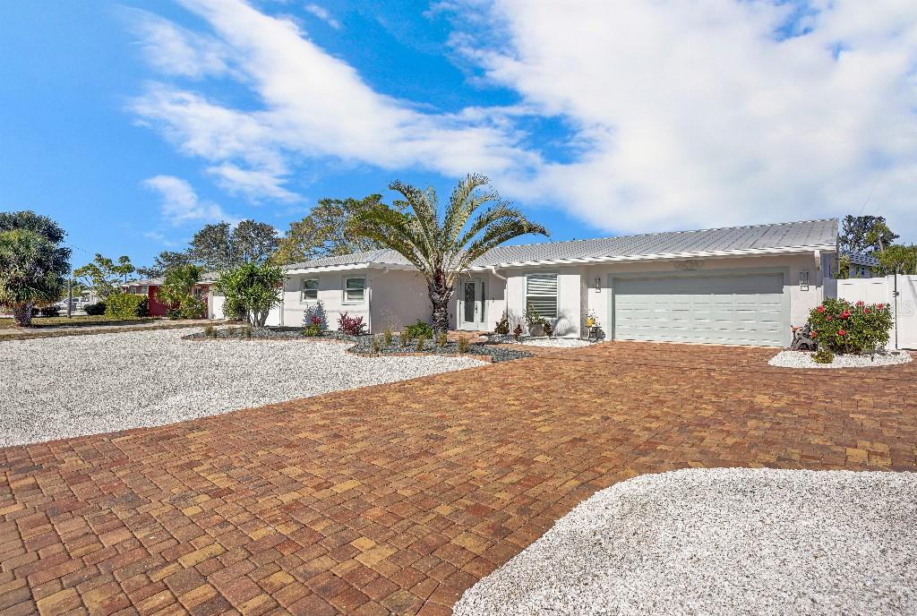 10308 SANDPIPER RD W, BRADENTON, FL — photo 32
