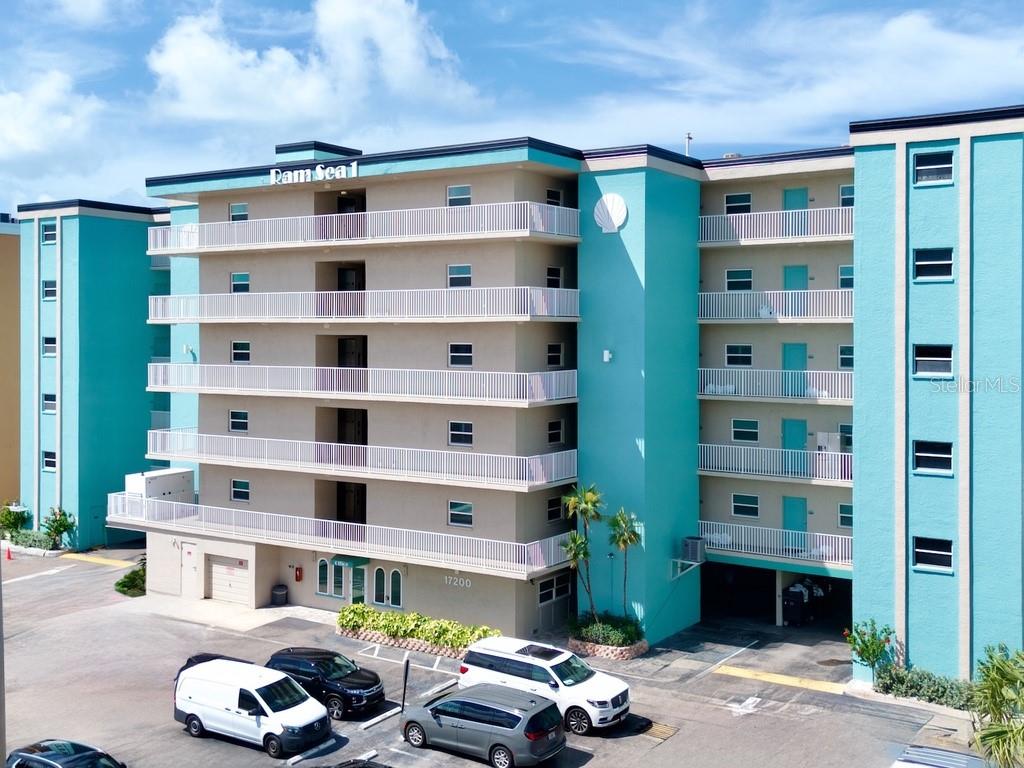 17200 GULF BLVD #202, NORTH REDINGTON BEACH, FL