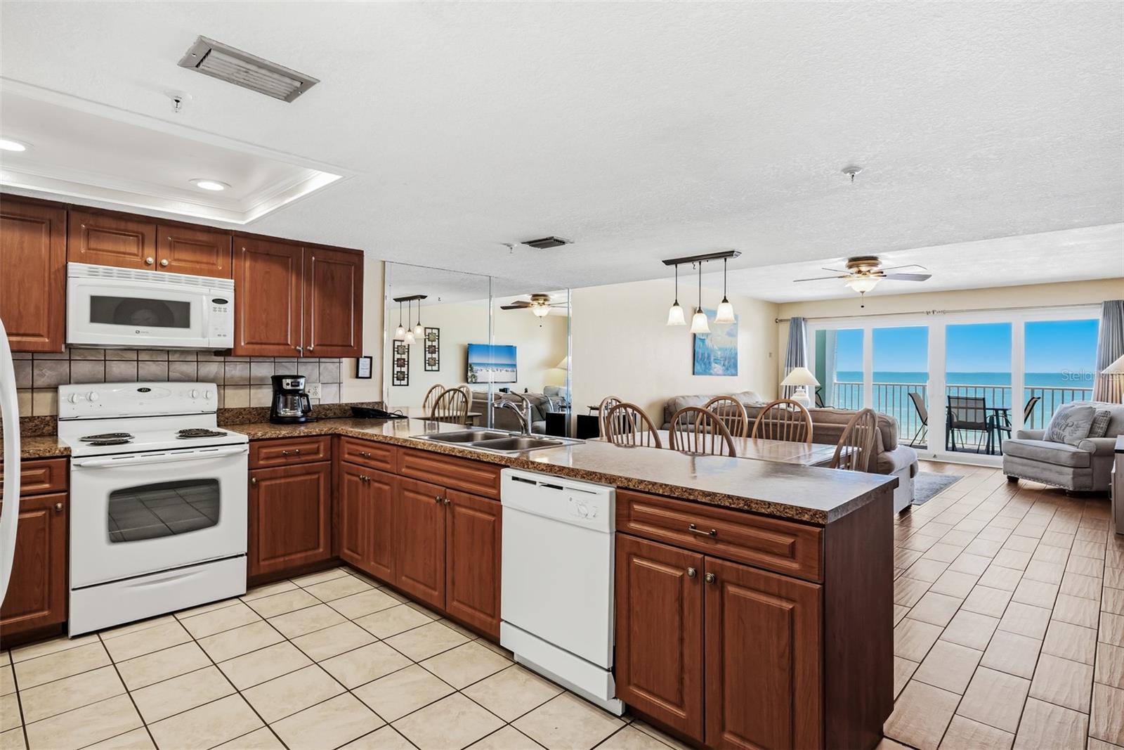 17200 GULF BLVD #202, NORTH REDINGTON BEACH, FL — photo 15