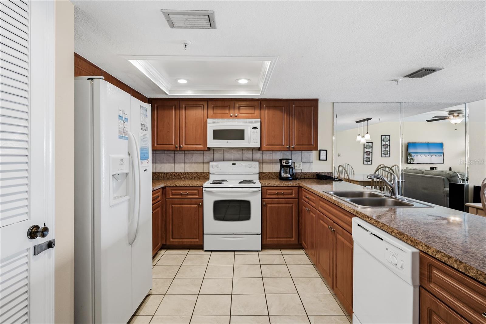 17200 GULF BLVD #202, NORTH REDINGTON BEACH, FL — photo 17