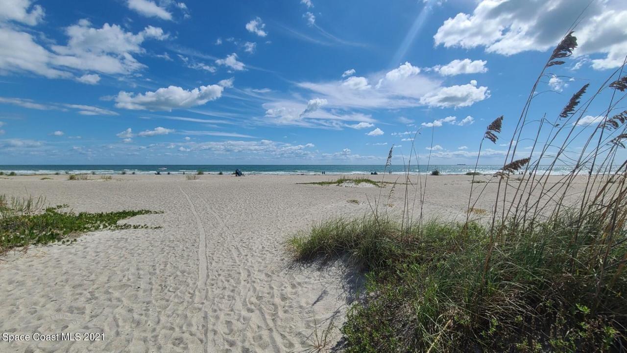 608 BEACH PARK LN #V257, CAPE CANAVERAL, FL — photo 3