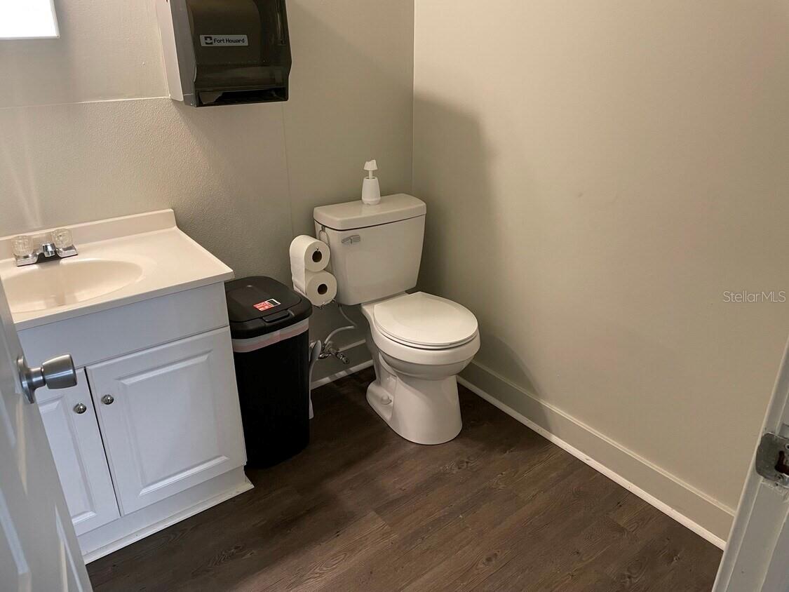 385 E WASHINGTON ST, STARKE, FL — photo 7