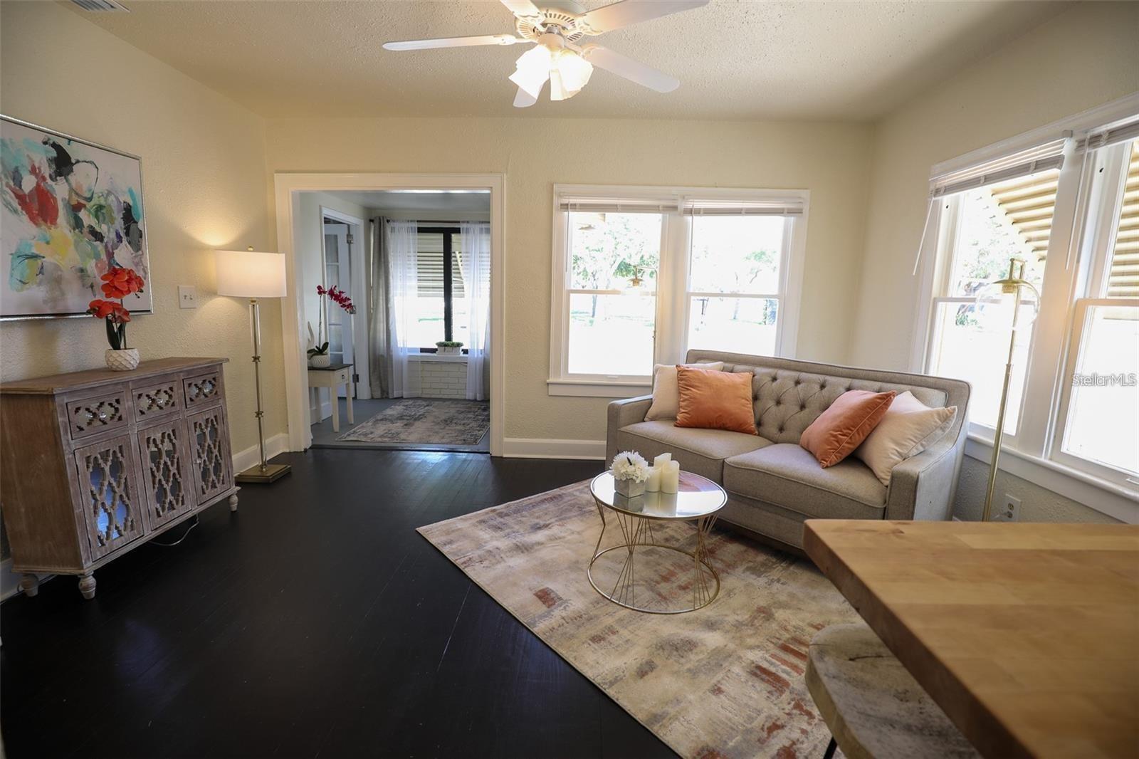 2521 4TH ST S, ST PETERSBURG, FL — photo 4