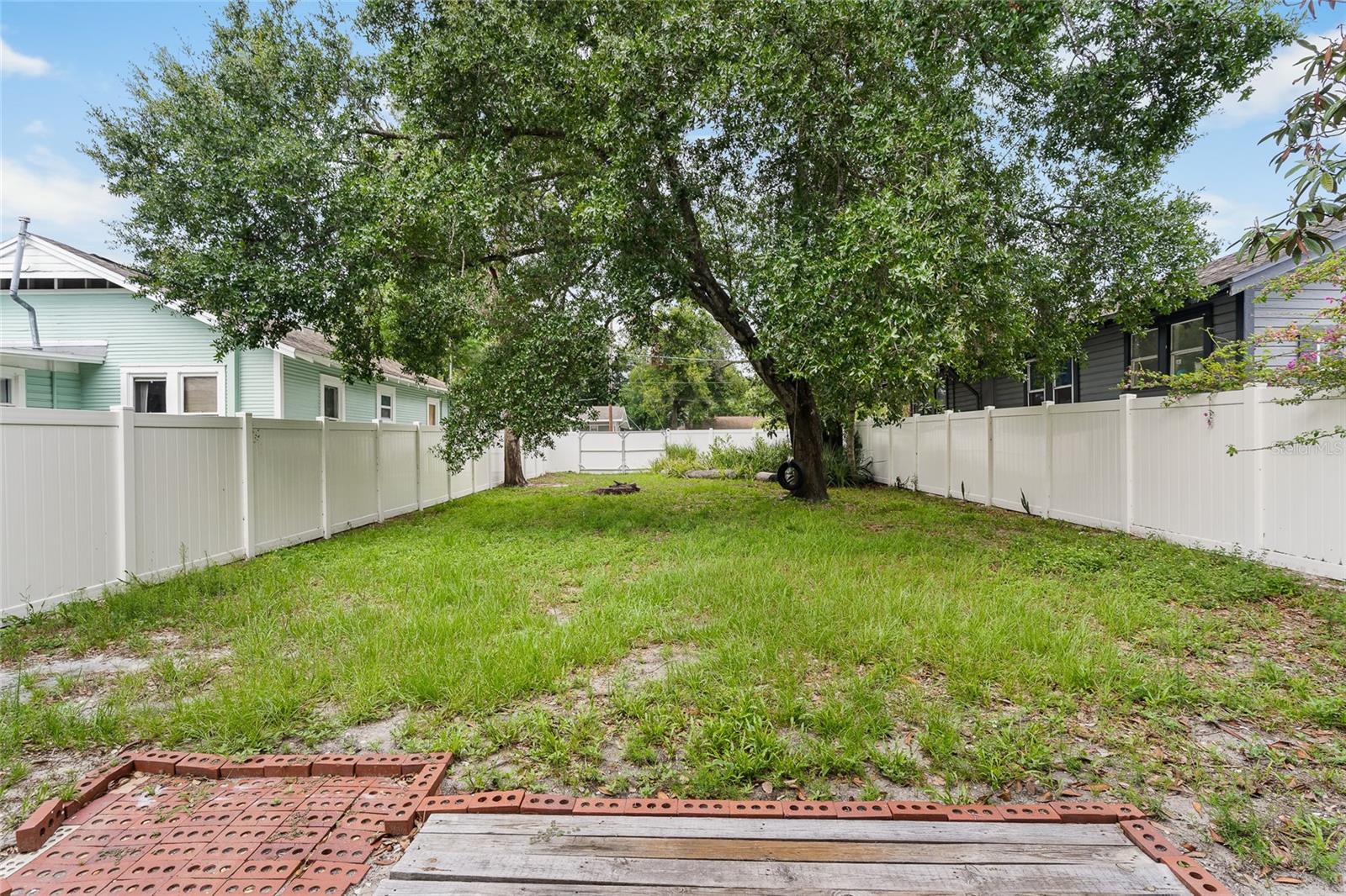 115 W ALLISON CT, TAMPA, FL — photo 25