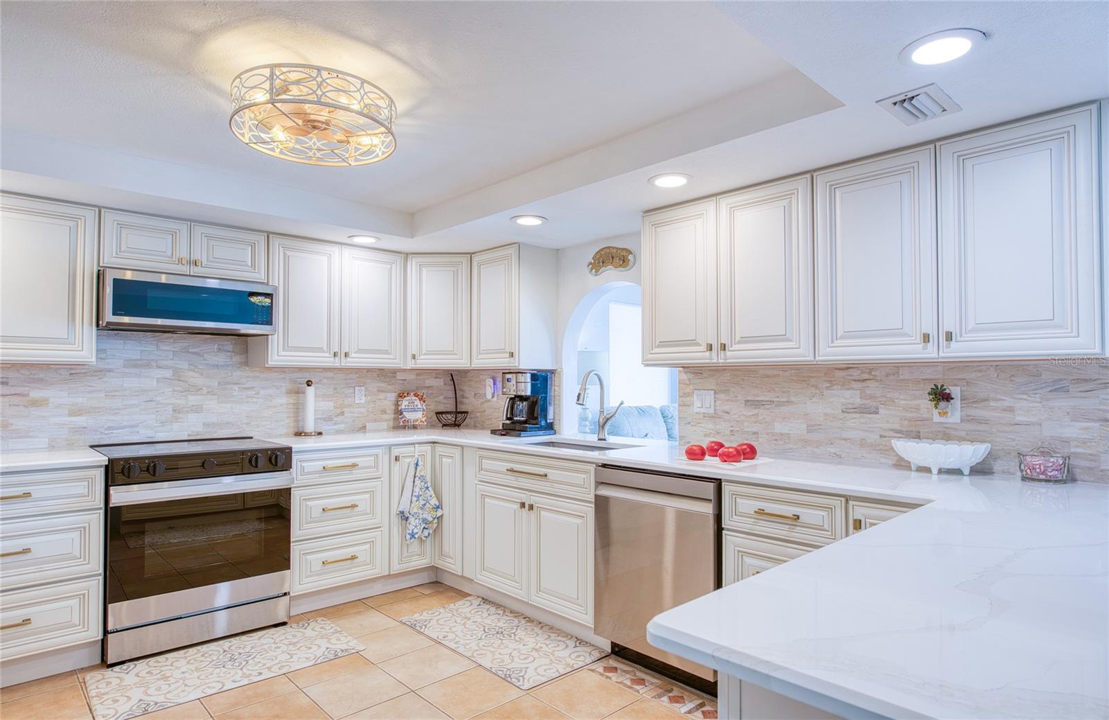 7039 SOUTHWIND DR, HUDSON, FL — photo 20