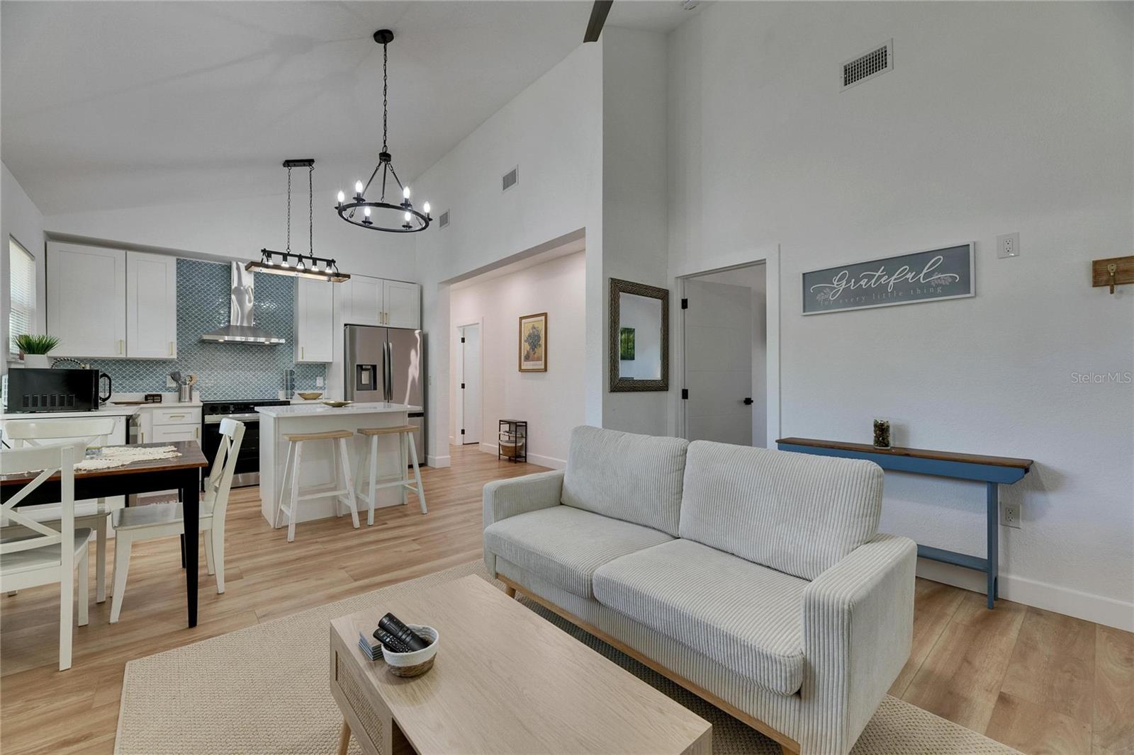 1021 E 25TH AVE, TAMPA, FL — photo 5