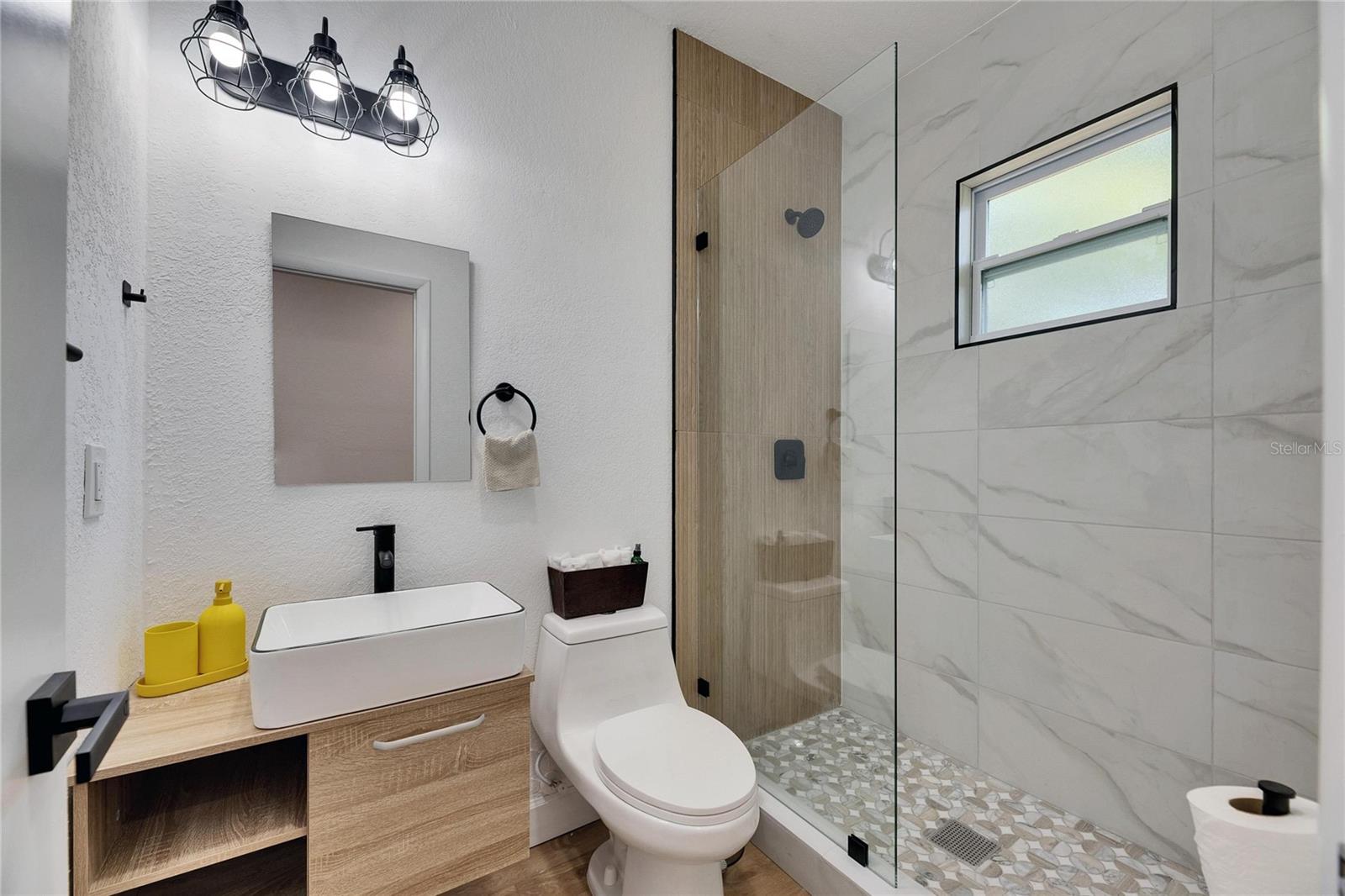 1021 E 25TH AVE, TAMPA, FL — photo 14