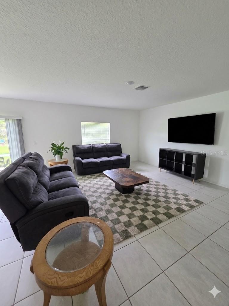 216 CITRINE LOOP, KISSIMMEE, FL — photo 2