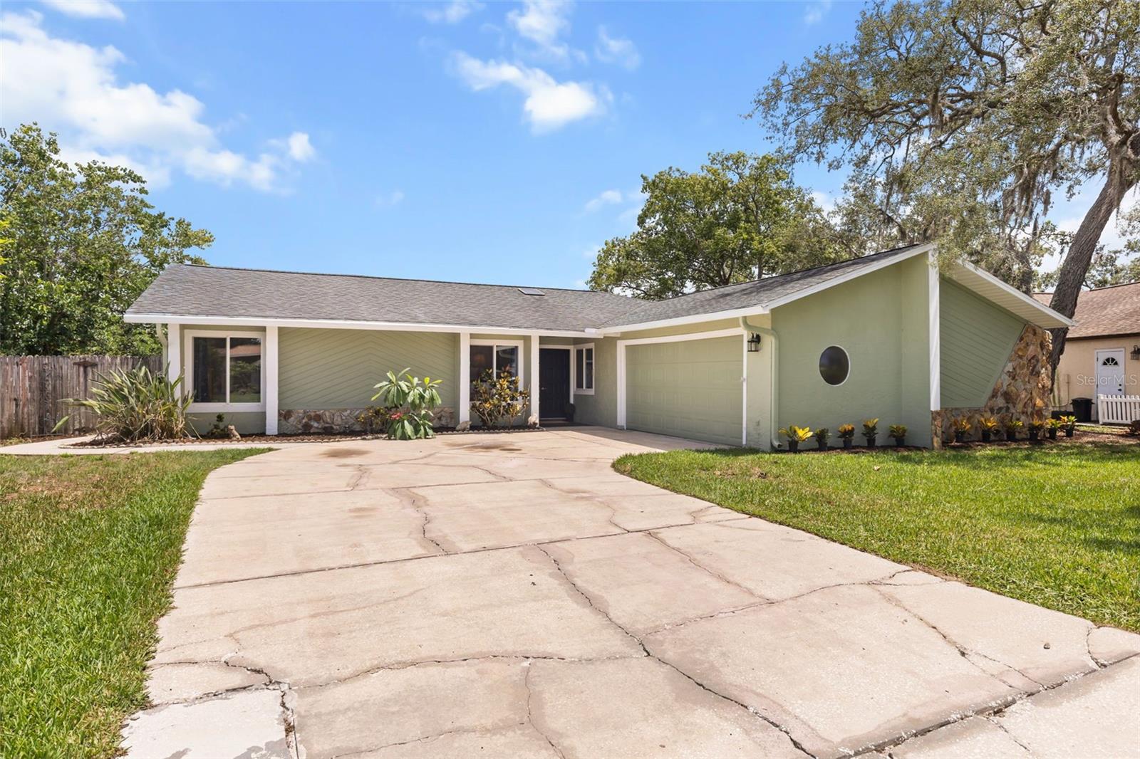 12512 WILLOW TREE AVE, HUDSON, FL — photo 3
