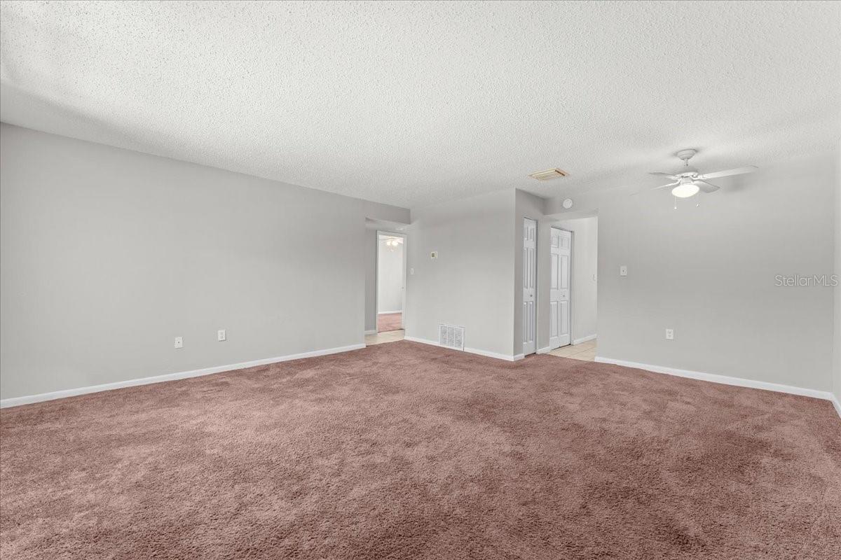 12407 OAK CEDAR PL #202, TAMPA, FL — photo 2